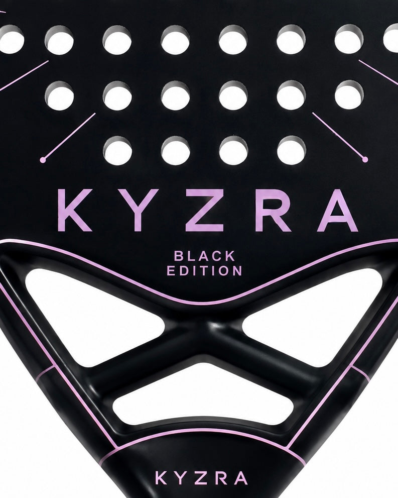La Raquette KYZRA - BLACK EDITION